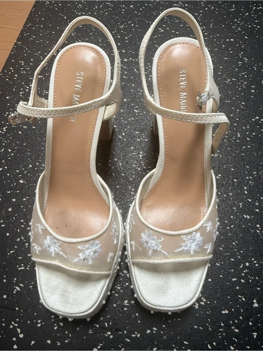 Steve Madden Ivory Floral Embroidered Slingback Heels